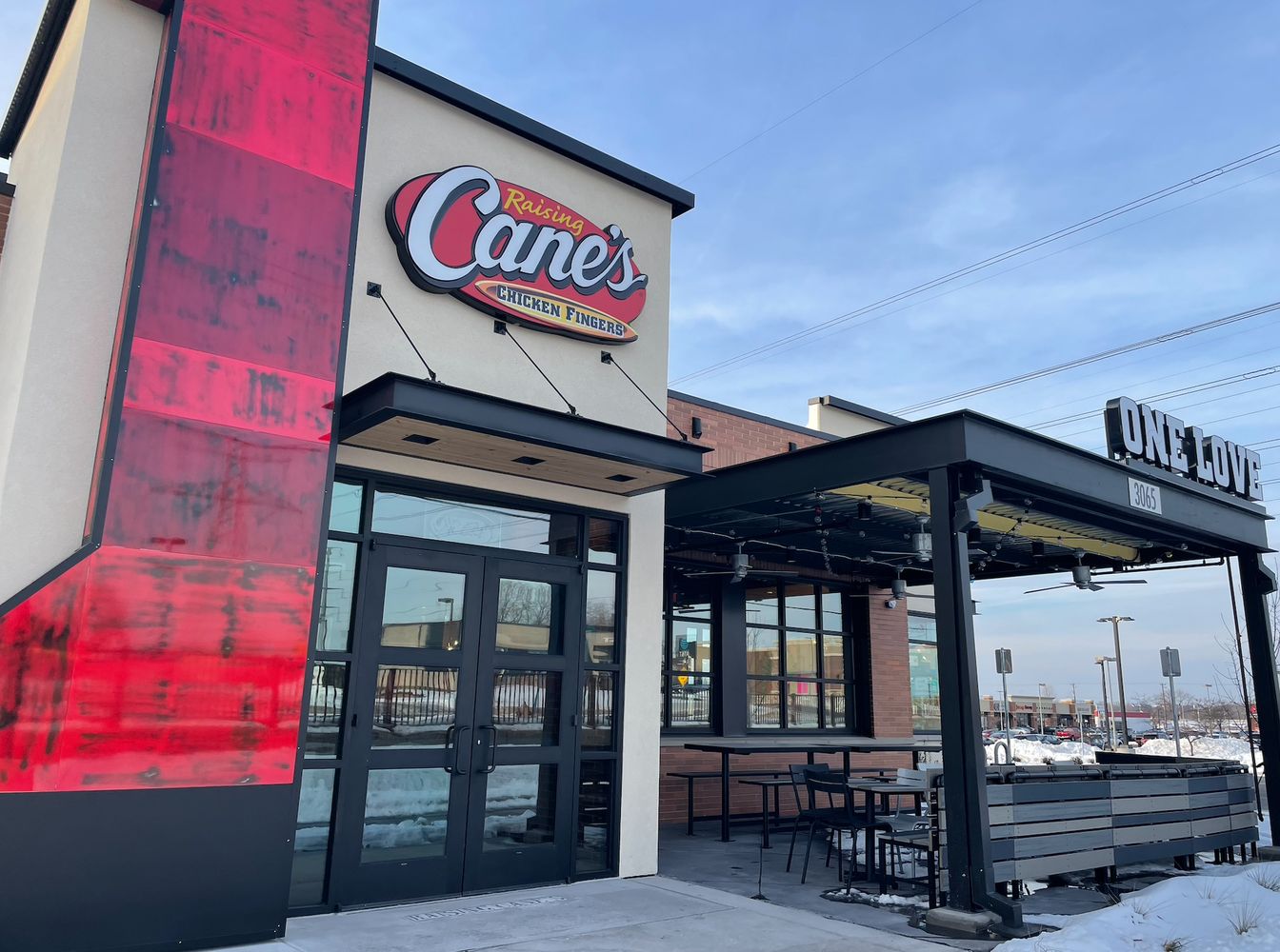 Raising Cane's Chicken Fingers: 3065 White Bear Ave N, Maplewood, MN 55109